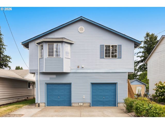 12037 Se RAYMOND St, Portland, OR 97266