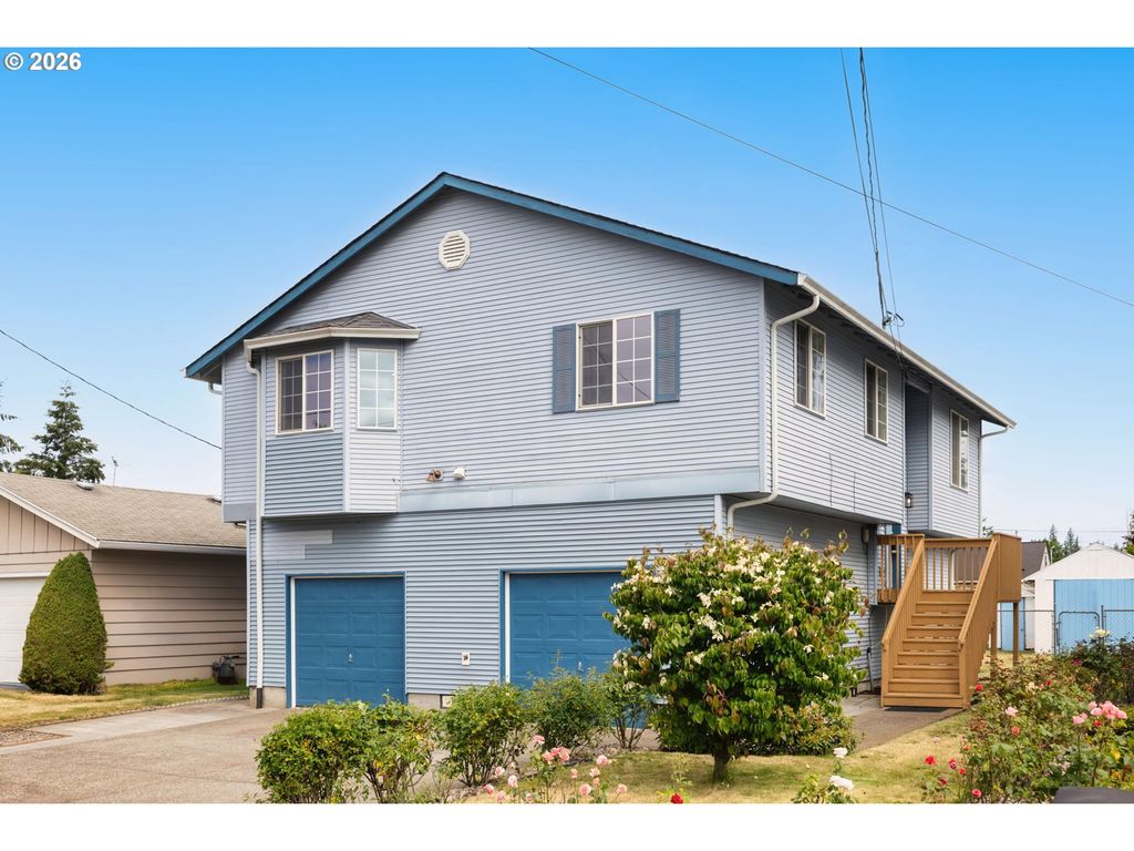 12037 Se RAYMOND St, Portland, OR 97266