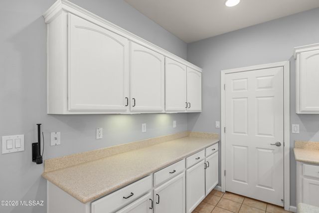 10134 S Azure Surrey Drive, Vail, AZ 85641