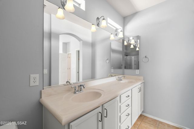 10134 S Azure Surrey Drive, Vail, AZ 85641