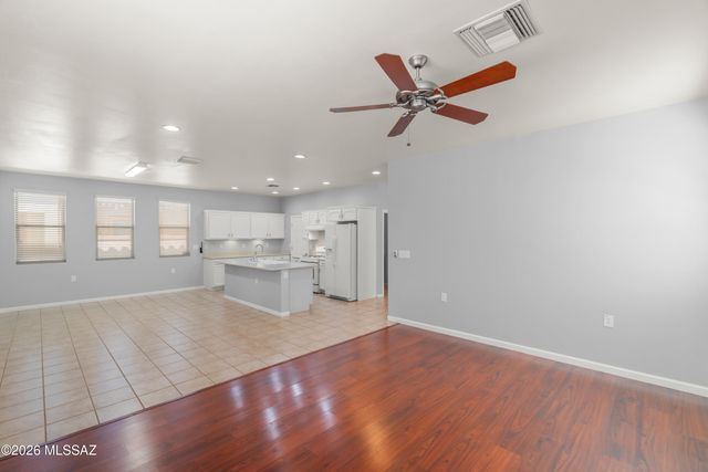 10134 S Azure Surrey Drive, Vail, AZ 85641