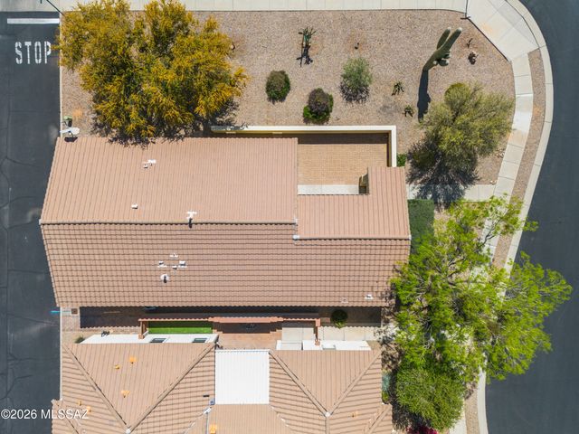 10134 S Azure Surrey Drive, Vail, AZ 85641