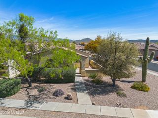 10134 S Azure Surrey Drive, Vail, AZ 85641