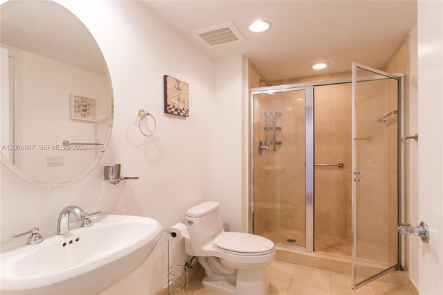 1830 S OCEAN DR 4010, Hallandale Beach, FL 33009