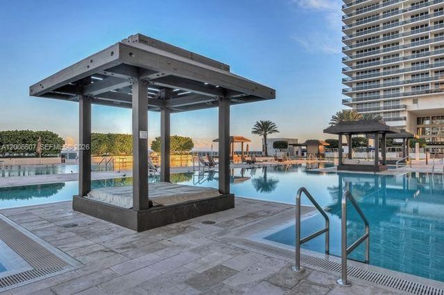1830 S OCEAN DR 4010, Hallandale Beach, FL 33009