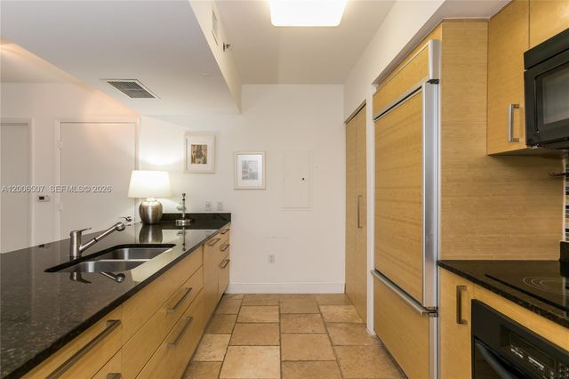 1830 S OCEAN DR 4010, Hallandale Beach, FL 33009