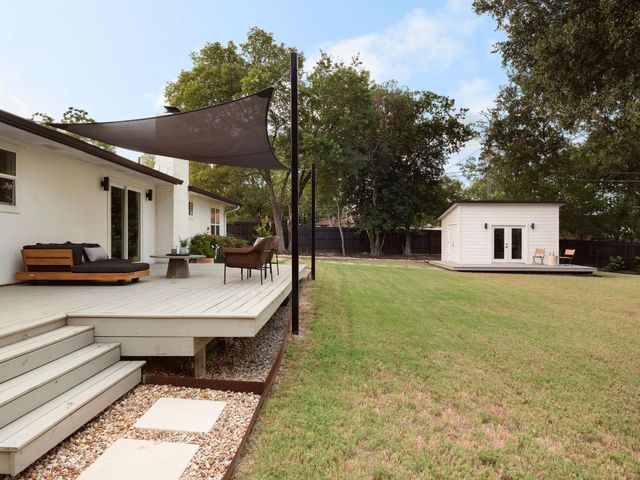 3009 Val DR, Austin, TX 78723