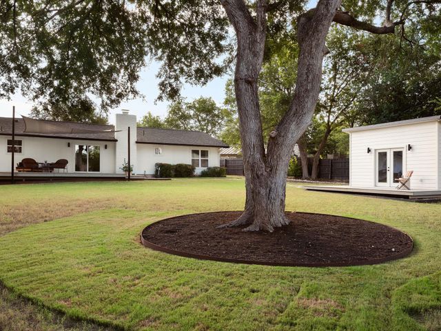 3009 Val DR, Austin, TX 78723