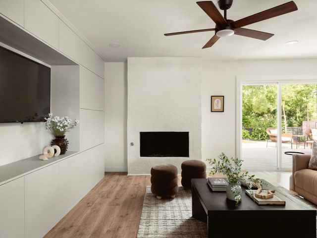3009 Val DR, Austin, TX 78723