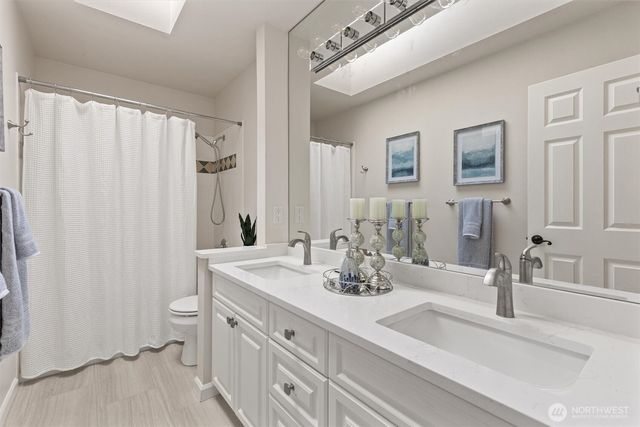 1215 269th Avenue SE, Sammamish, WA 98075