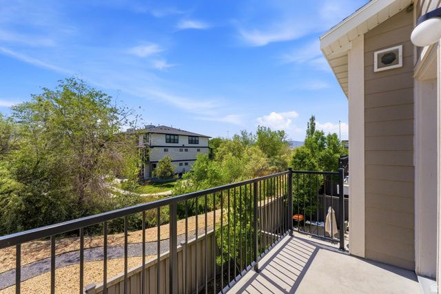 78 E GOLDEN PRIVET DR, Draper, UT 84020