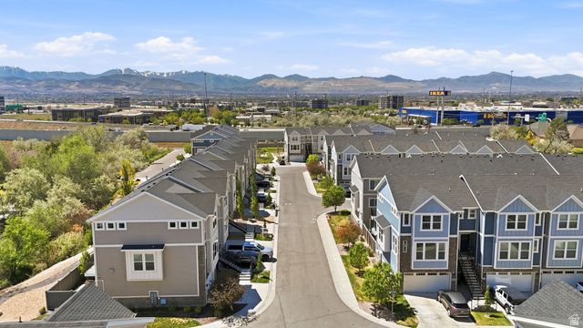 78 E GOLDEN PRIVET DR, Draper, UT 84020