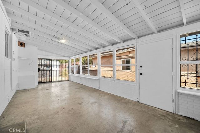 184 E Grant, Rialto, CA 92376