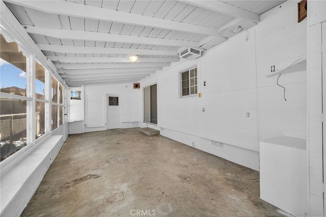 184 E Grant, Rialto, CA 92376