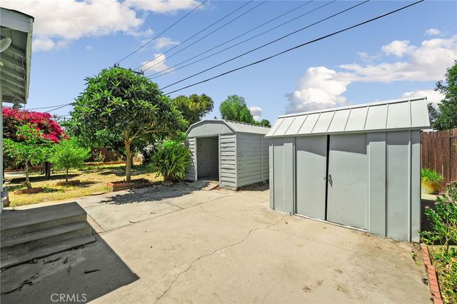 184 E Grant, Rialto, CA 92376