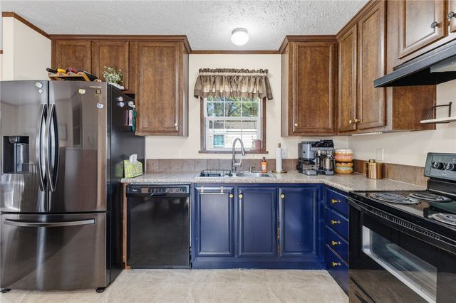 22 Woodgrain Drive, Billings, MT 59102
