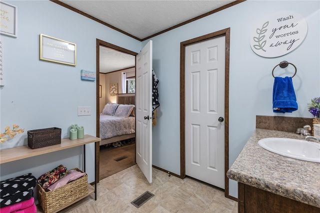 22 Woodgrain Drive, Billings, MT 59102