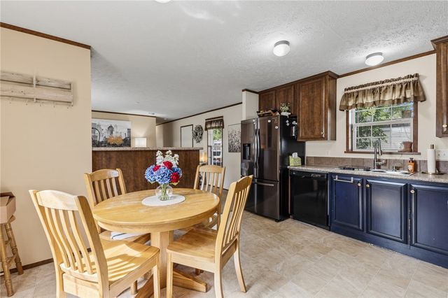 22 Woodgrain Drive, Billings, MT 59102