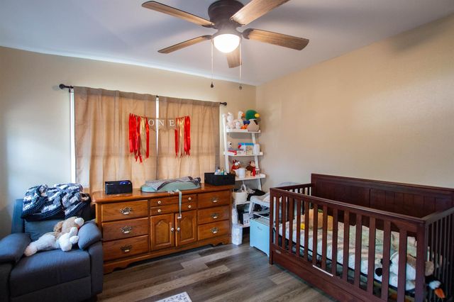524 W Buchanan St, Mineola, TX 75773