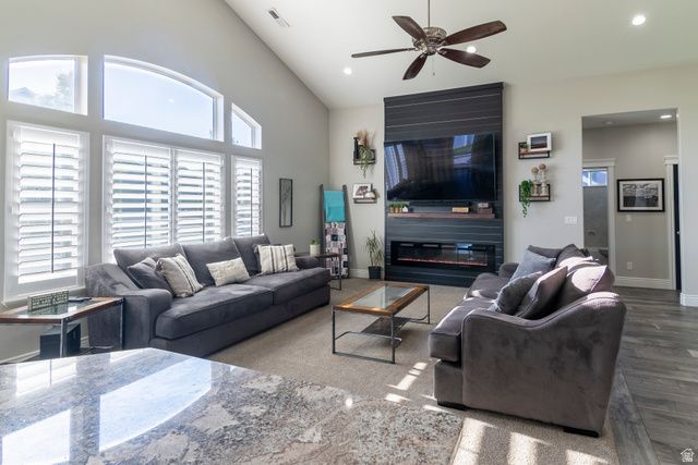 3373 N 2675 W, Farr West, UT 84404
