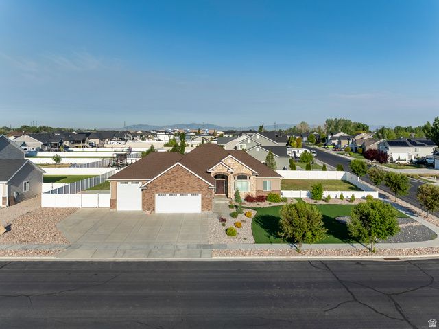 3373 N 2675 W, Farr West, UT 84404