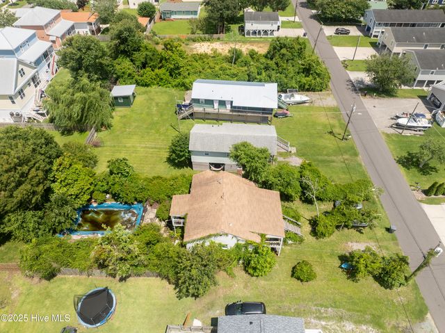314 Spartanburg Avenue, Carolina Beach, NC 28428