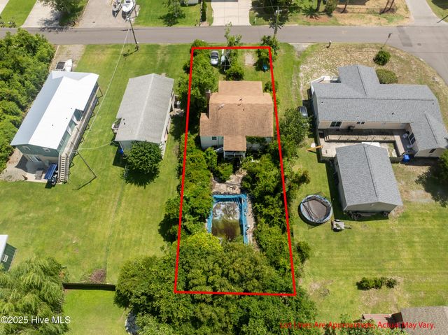 314 Spartanburg Avenue, Carolina Beach, NC 28428