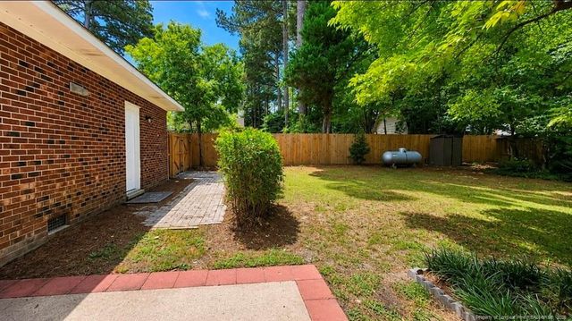 1820 Lasalle Avenue, Fayetteville, NC 28303
