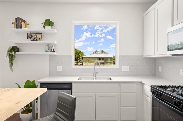 3007 E 12th ST G, Austin, TX 78702