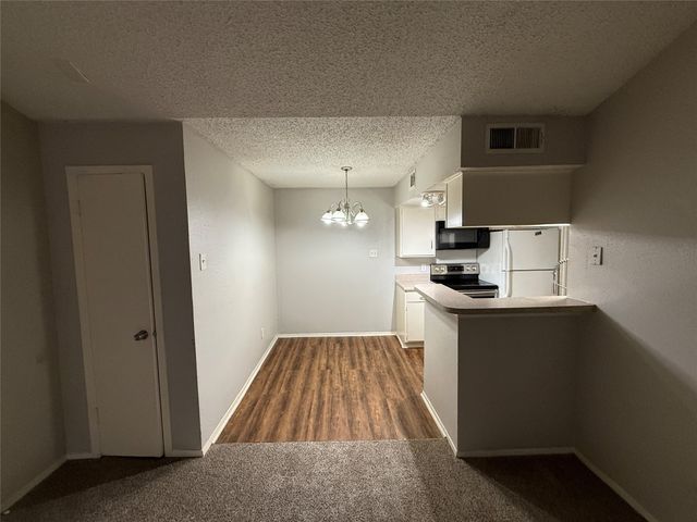 7152 Fair Oaks Avenue 2193, Dallas, TX 75231