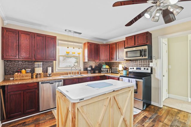 604 Pennsylvania Anx, Lebanon, TN 37087