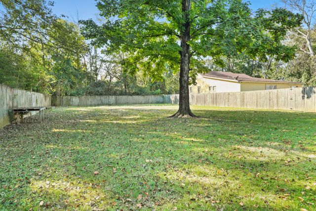 604 Pennsylvania Anx, Lebanon, TN 37087