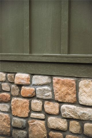 16 Epping Drive, Bella Vista, AR 72714