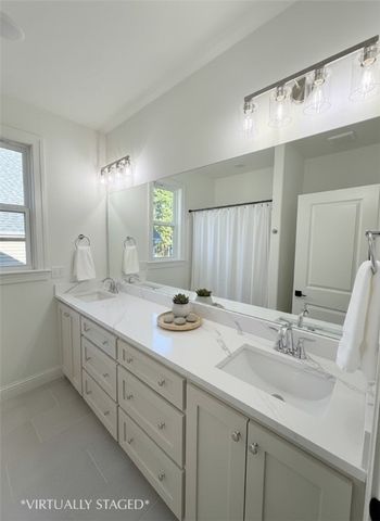 16 Epping Drive, Bella Vista, AR 72714