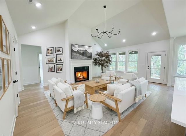 16 Epping Drive, Bella Vista, AR 72714