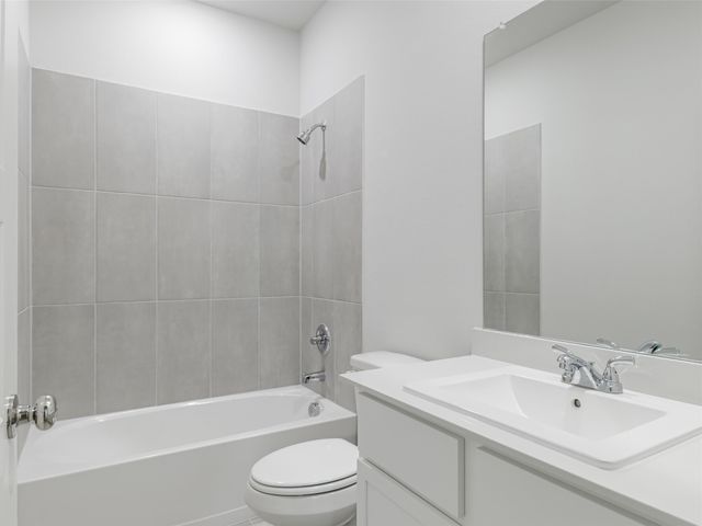 1136 Del Rio Drive, Lavon, TX 75166