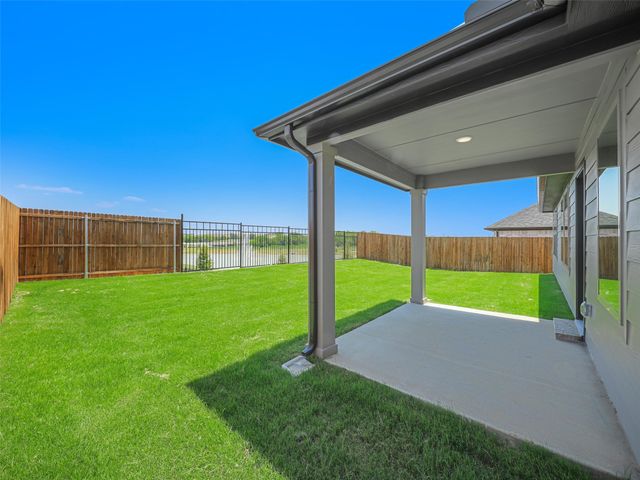 1136 Del Rio Drive, Lavon, TX 75166