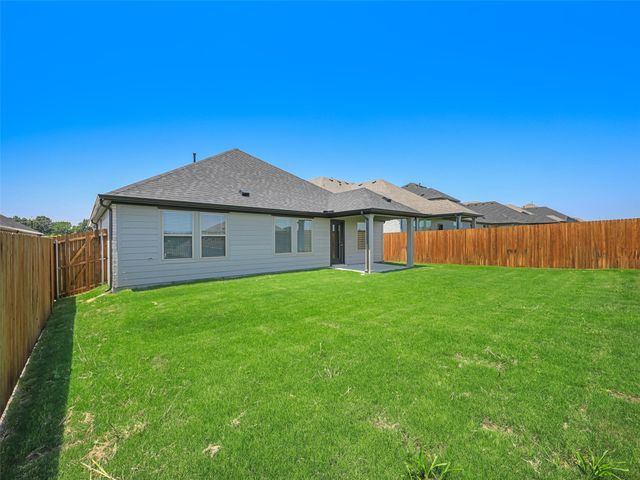1136 Del Rio Drive, Lavon, TX 75166