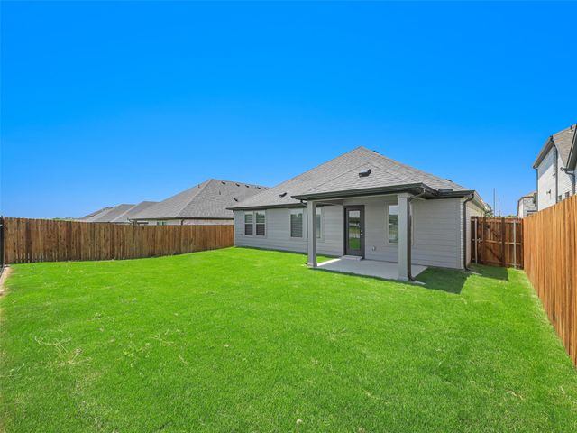 1136 Del Rio Drive, Lavon, TX 75166
