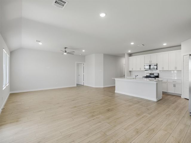 1136 Del Rio Drive, Lavon, TX 75166