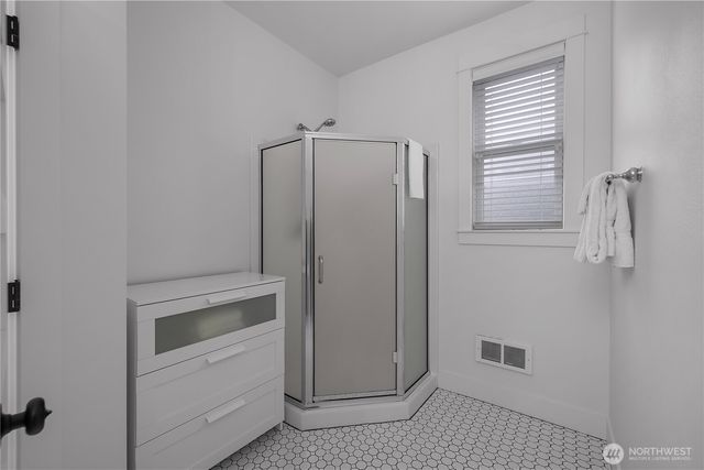 267 Compass Street, Pacific Beach, WA 98571