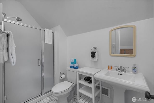 267 Compass Street, Pacific Beach, WA 98571