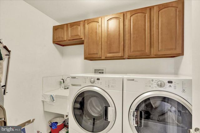 28 SAGEBROOK DR, Reading, PA 19606