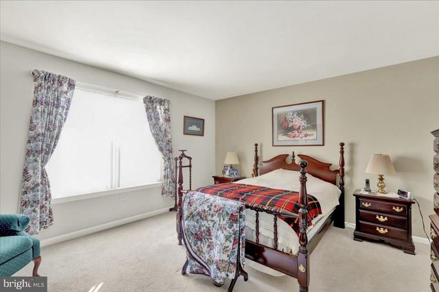 28 SAGEBROOK DR, Reading, PA 19606