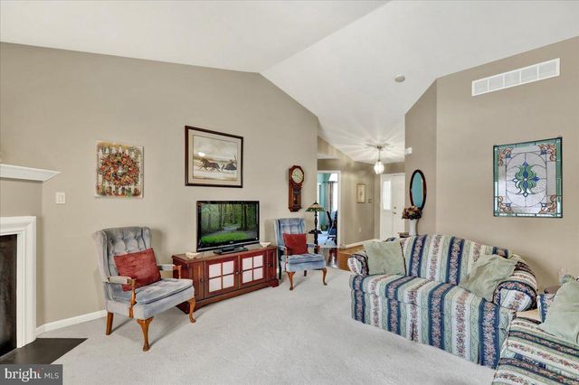 28 SAGEBROOK DR, Reading, PA 19606