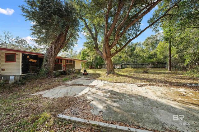 11960 Woodland Avenue, Foley, AL 36535