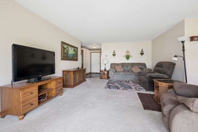 20976 W Olive Street, Plainfield, IL 60544