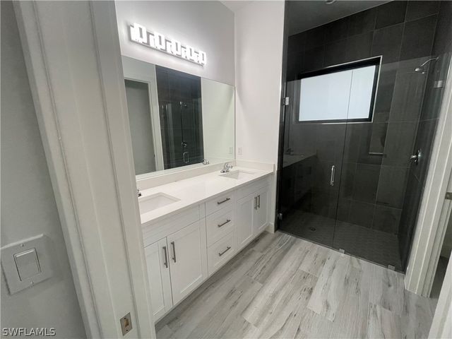 2567 12th AVE NE, Naples, FL 34120