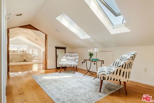 1520 Bonnell Drive, Topanga (los Angeles), CA 90290