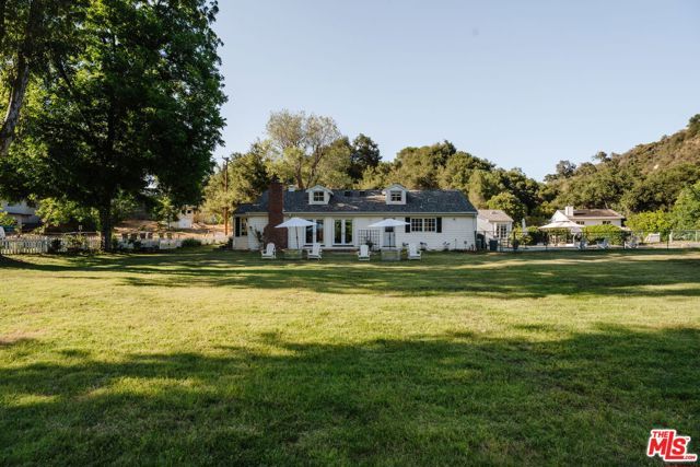 1520 Bonnell Drive, Topanga (los Angeles), CA 90290